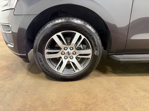 Used 2024 Ford Expedition Limited AWD/4WD image 88