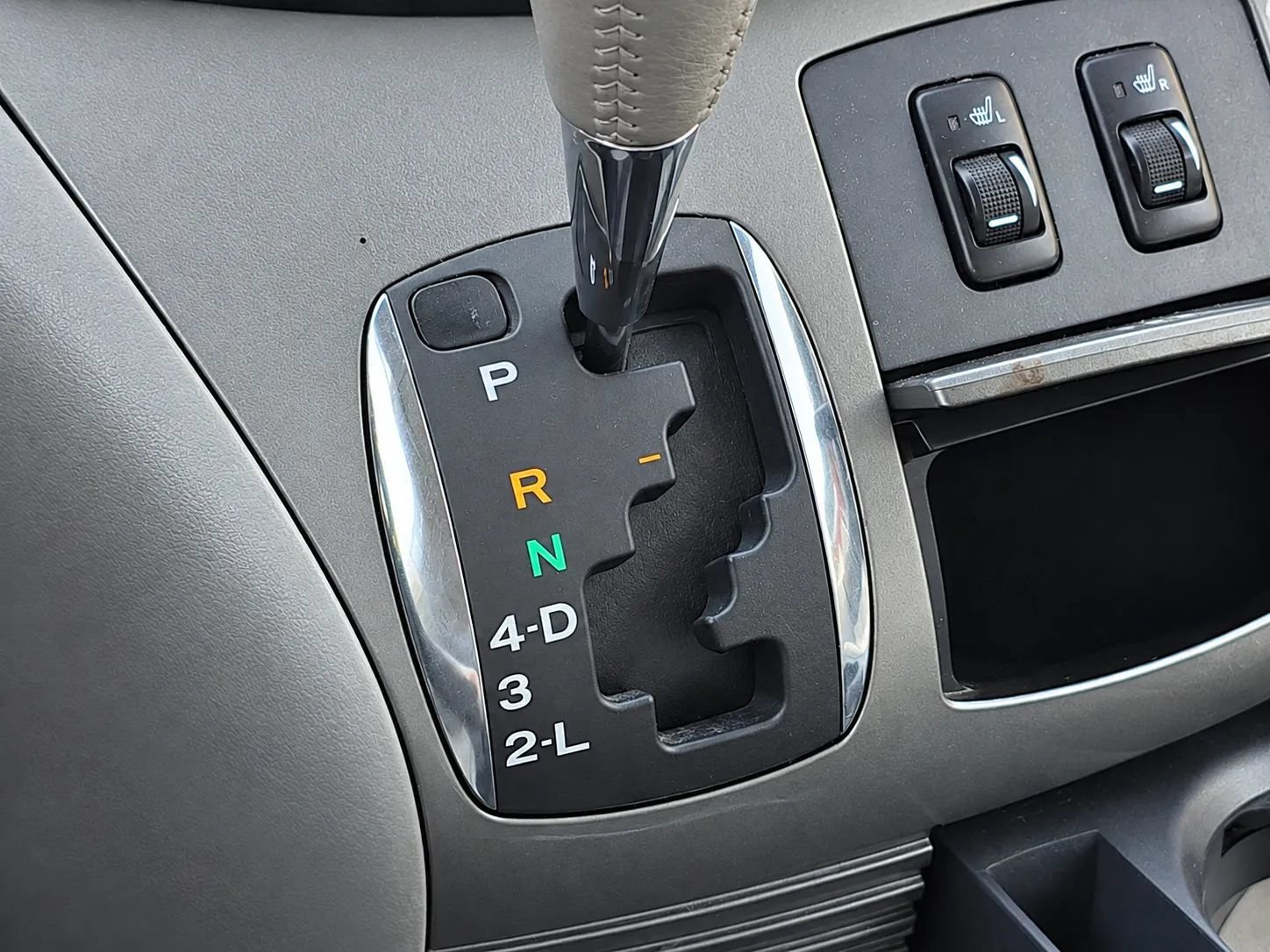 Used 2008 Toyota Sienna XLE AWD/4WD image 26