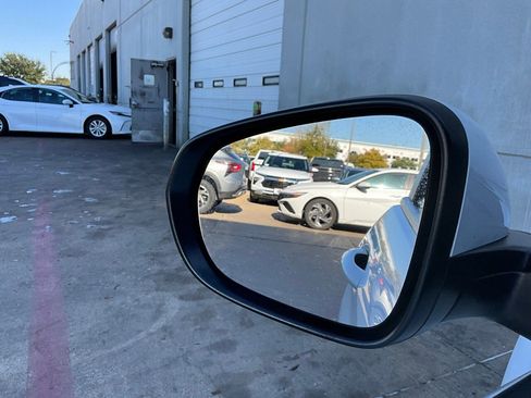 Used 2025 Chevrolet TrailBlazer LT image 16