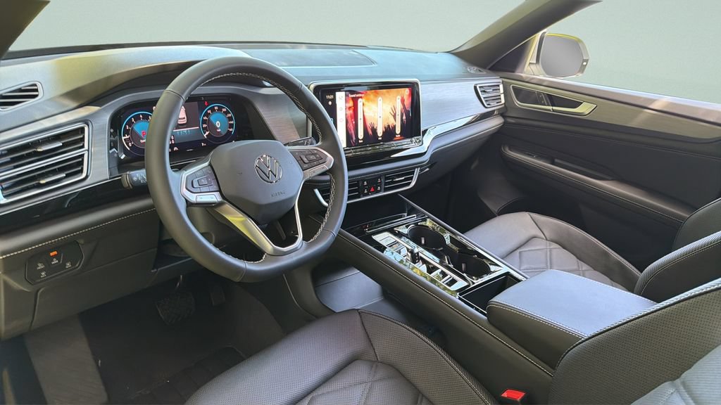 New 2026 Volkswagen Atlas Cross Sport SE FWD image 29