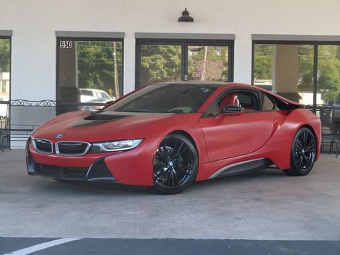 Used 2017 BMW i8 AWD/4WD image 1