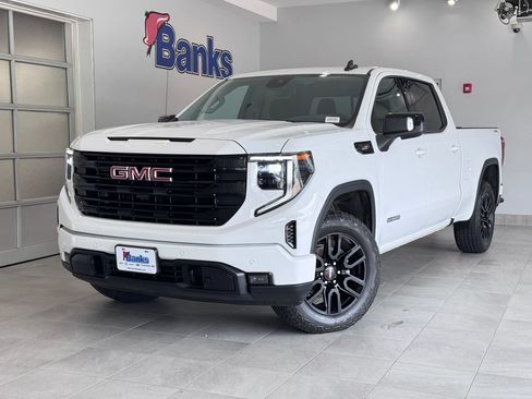 Used 2024 GMC Sierra 1500 Elevation w/ Preferred Package AWD/4WD image 2