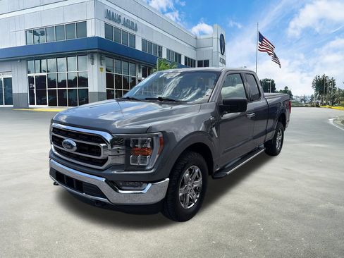 Used 2022 Ford F150 XLT w/ Equipment Group 302A High AWD/4WD image 9