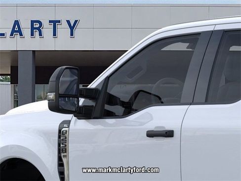 New 2026 Ford F250 XL image 20