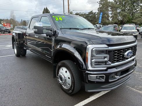 Used 2024 Ford F450 Platinum w/ Camper Package AWD/4WD image 1