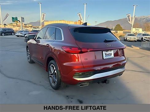New 2025 Audi Q5 Prestige image 5