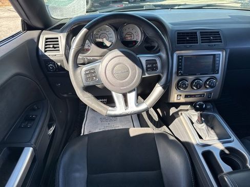 Used 2012 Dodge Challenger SRT8 w/ Premium Sound Group image 15