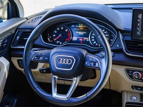 Used 2022 Audi Q5 2.0T Premium w/ Convenience Package image 15