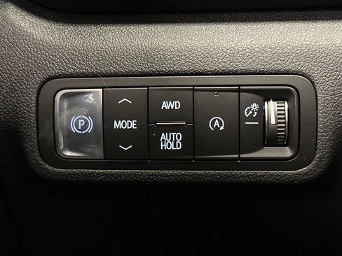 New 2026 GMC Terrain AT4 w/ Convenience Package III AWD/4WD image 29
