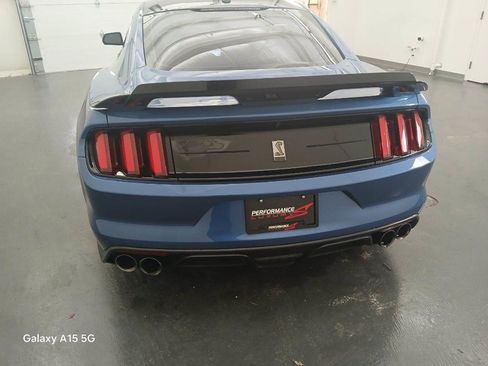 Used 2019 Ford Mustang Shelby GT350 w/ Technology Package image 4