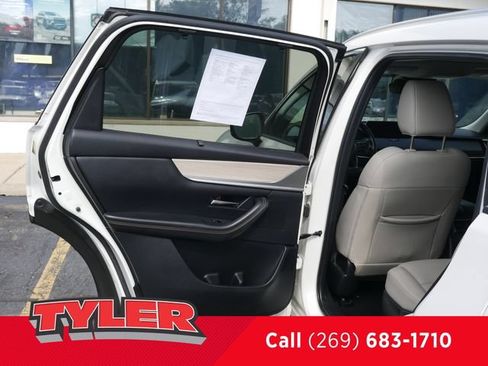 Used 2024 MAZDA CX-90 3.3 Turbo w/ Premium Package AWD/4WD image 18
