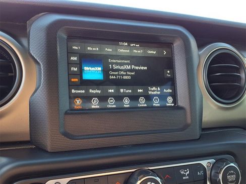 Used 2019 Jeep Wrangler Unlimited Sport S image 18