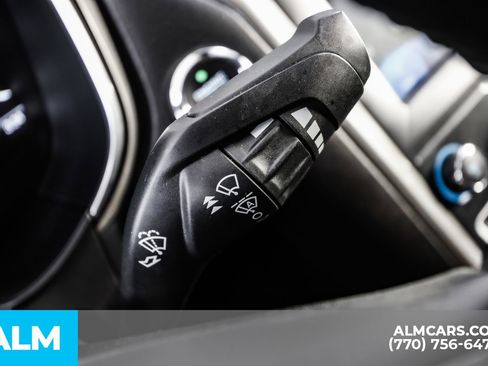 Used 2020 Ford Fusion SEL image 32