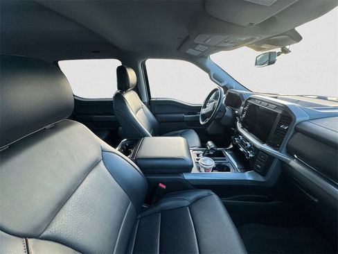 Used 2021 Ford F150 Lariat image 12