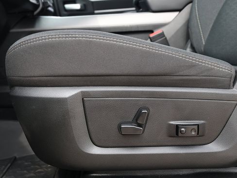 Used 2025 RAM 3500 Lone Star image 33