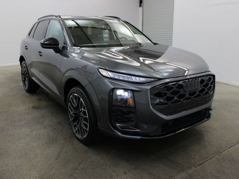 New 2026 Audi Q3 quattro 2.0T AWD/4WD image 6