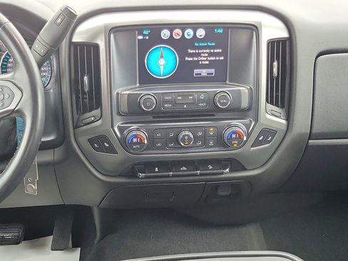 Used 2019 Chevrolet Silverado 1500 LT w/ All Star Edition image 27