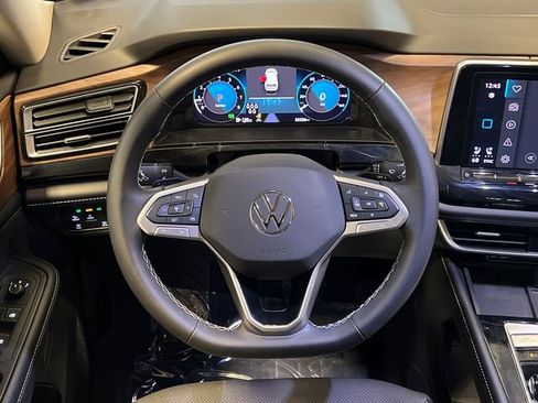Certified 2024 Volkswagen Atlas SE AWD/4WD image 22
