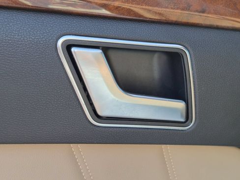 Used 2012 Mercedes-Benz E 350 Sedan image 28