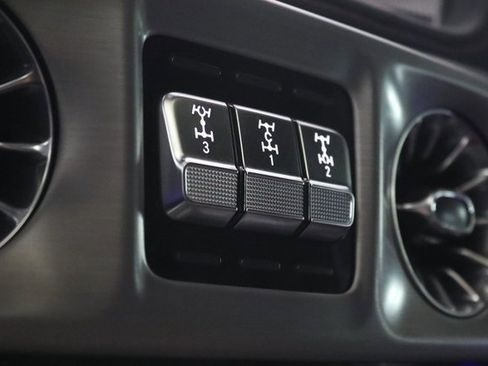 Used 2022 Mercedes-Benz G 550 image 26