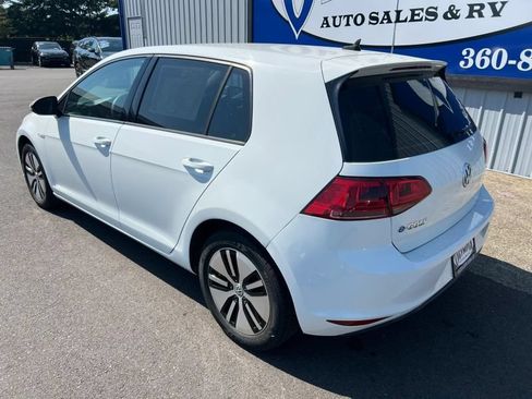 Used 2016 Volkswagen e-Golf SE w/ DC Fast Charging Package FWD image 15