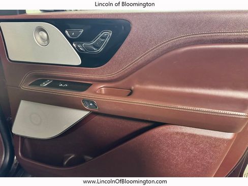 Certified 2023 Lincoln Aviator Black Label w/ Dynamic Handling Package AWD/4WD image 17