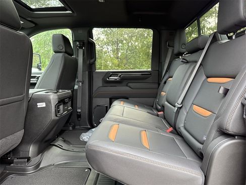 New 2025 GMC Sierra 2500 AT4 w/ Max Trailering Package image 25