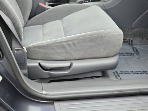 Used 2006 Honda Accord EX image 25