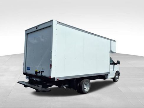 New 2025 Chevrolet Express 3500 w/ Power Convenience Package RWD image 3