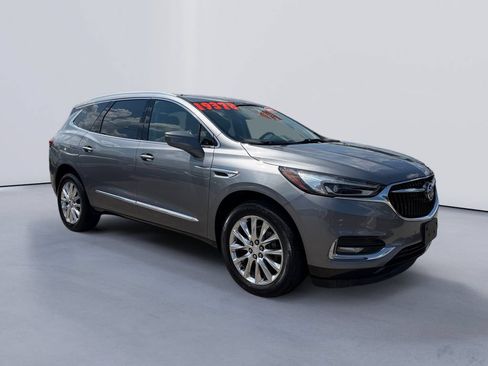 Used 2018 Buick Enclave Premium FWD image 1