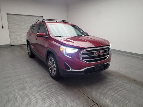Used 2019 GMC Terrain SLT image 13