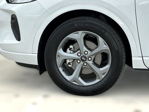 Used 2023 Ford Escape ST-Line w/ Tech Pack #1 image 11