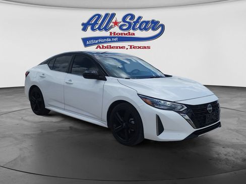 Used 2024 Nissan Sentra SR FWD image 7
