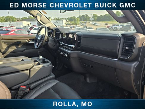 Certified 2025 GMC Sierra 1500 SLT AWD/4WD image 19