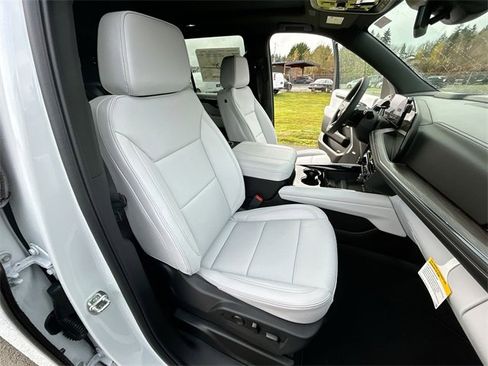 New 2026 Chevrolet Tahoe Premier w/ Sun And Tow Package image 29