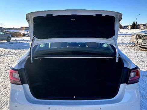 Used 2025 Subaru Legacy Touring XT image 7