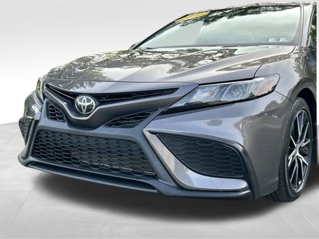 Used 2022 Toyota Camry SE AWD/4WD image 10