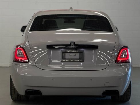 Used 2022 Rolls-Royce Ghost image 16