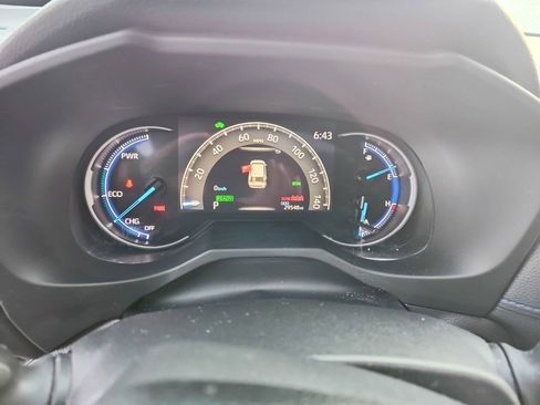 Used 2023 Toyota RAV4 XSE w/ XSE Grade Weather Package AWD/4WD image 9