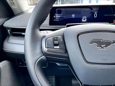 Certified 2025 Ford Mustang Mach-E Premium RWD image 23