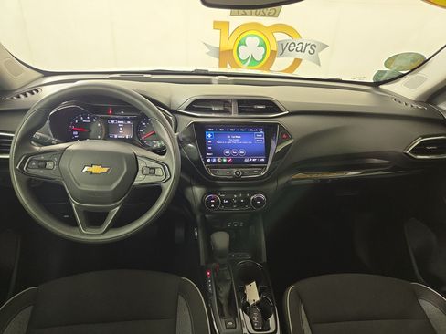 Used 2023 Chevrolet TrailBlazer LT w/ Convenience Package AWD/4WD image 13