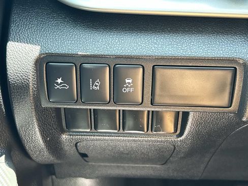 Used 2025 Mitsubishi Eclipse Cross ES AWD/4WD image 31