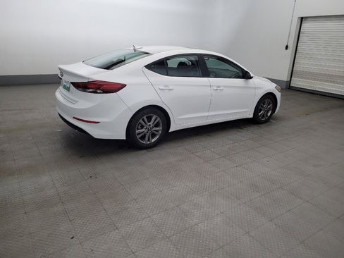 Used 2018 Hyundai Elantra Value Edition w/ Cargo Package FWD image 10
