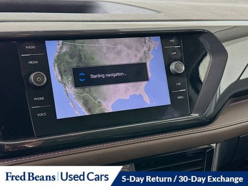 Used 2022 Volkswagen Taos SEL image 14