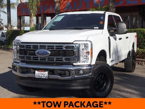 Used 2024 Ford F250 XLT w/ FX4 Off-Road Package AWD/4WD image 4