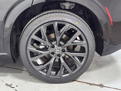 New 2026 Toyota Crown Signia image 23