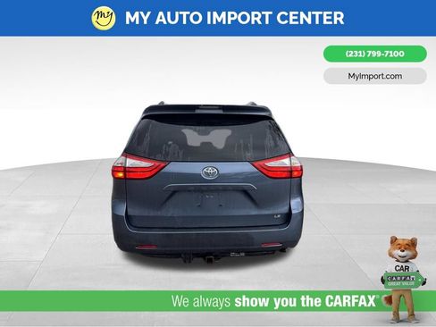 Used 2015 Toyota Sienna LE FWD image 6