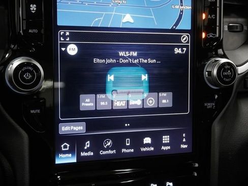 New 2026 RAM 1500 4x4 Crew Cab image 21