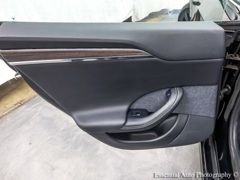 Used 2021 Tesla Model S Long Range AWD/4WD image 38