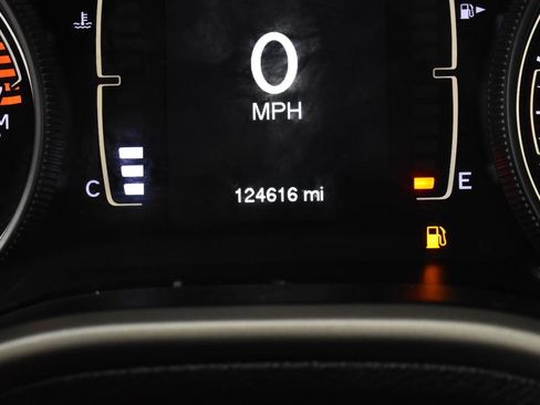 Used 2017 Jeep Cherokee Latitude AWD/4WD image 20